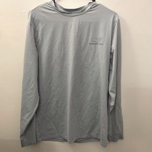 Vineyard vines shirt